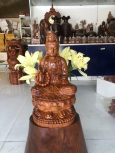 Tượng quan âm Gỗ Hương