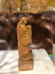 Tượng di lặc chúc phúc