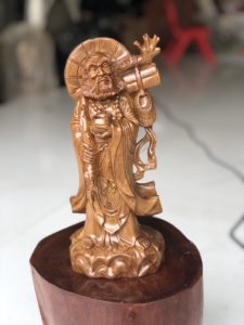 Tượng đạt ma khất thực