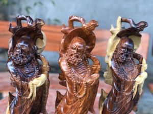 Đạt Ma Khất Thực Gỗ Cẩm