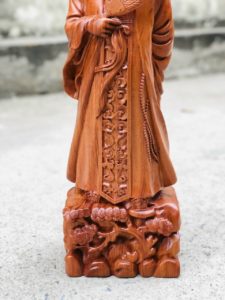 Tượng Khổng Minh Gỗ Hương