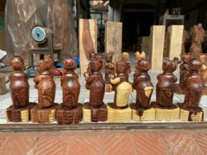 Tiểu Đồng Chúc Phúc Gỗ Cẩm
