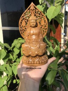 Tượng A Di Đà Phật bằng gỗ